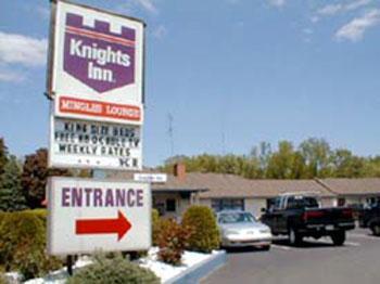 Knights Inn West Springfield Exterior photo